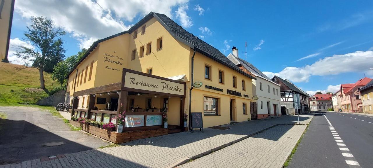Horska Chata Plzenka Pernink Bagian luar foto