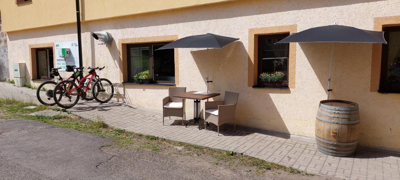 Horska Chata Plzenka Pernink Bagian luar foto